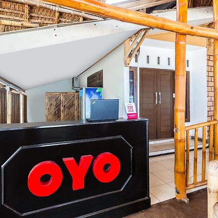 Oyo 1837 テロン バンガロー Palebah エクステリア 写真